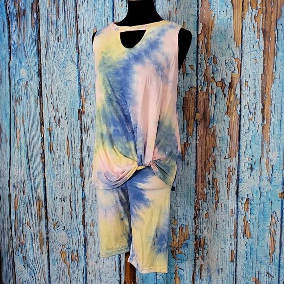 𝅺white Birch Tie Dye Twist Tank Bike Short Lounge Set - Picture 1 of 9